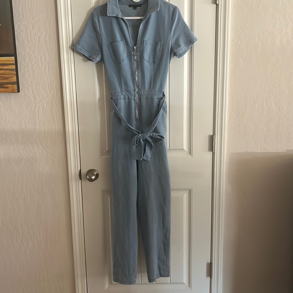 Blue Denim Jumpsuit With Half Zipper and Belt 🩵